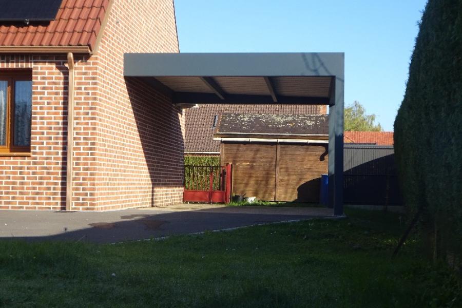 Installation d'un carport en aluminium à Wormhout : un choix pratique & esthétique